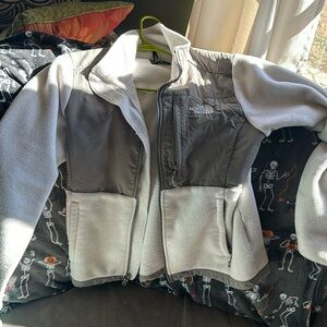 Women’s North Face jacket